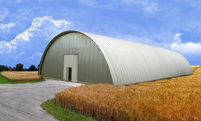 Строительство ангаров для сельского хозяйства в Ейске и по России